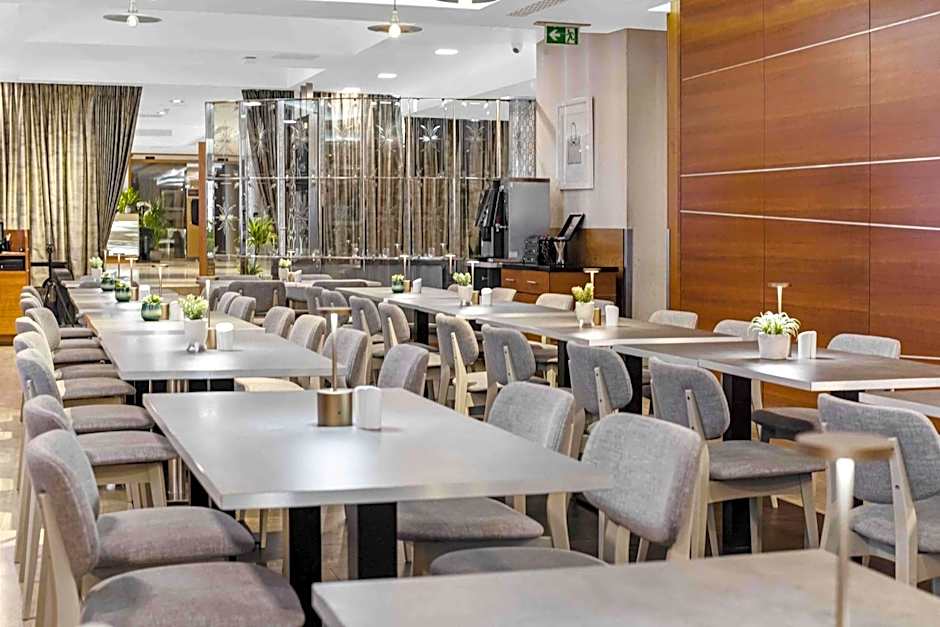 DoubleTree by Hilton London Kensington