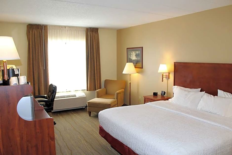 Hampton Inn & Suites Bemidji