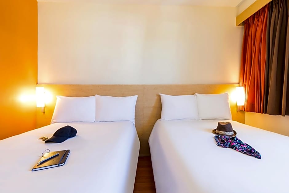 Ibis Juarez Consulado