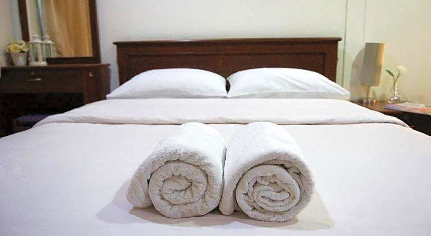 Baan Boonanan Apartment