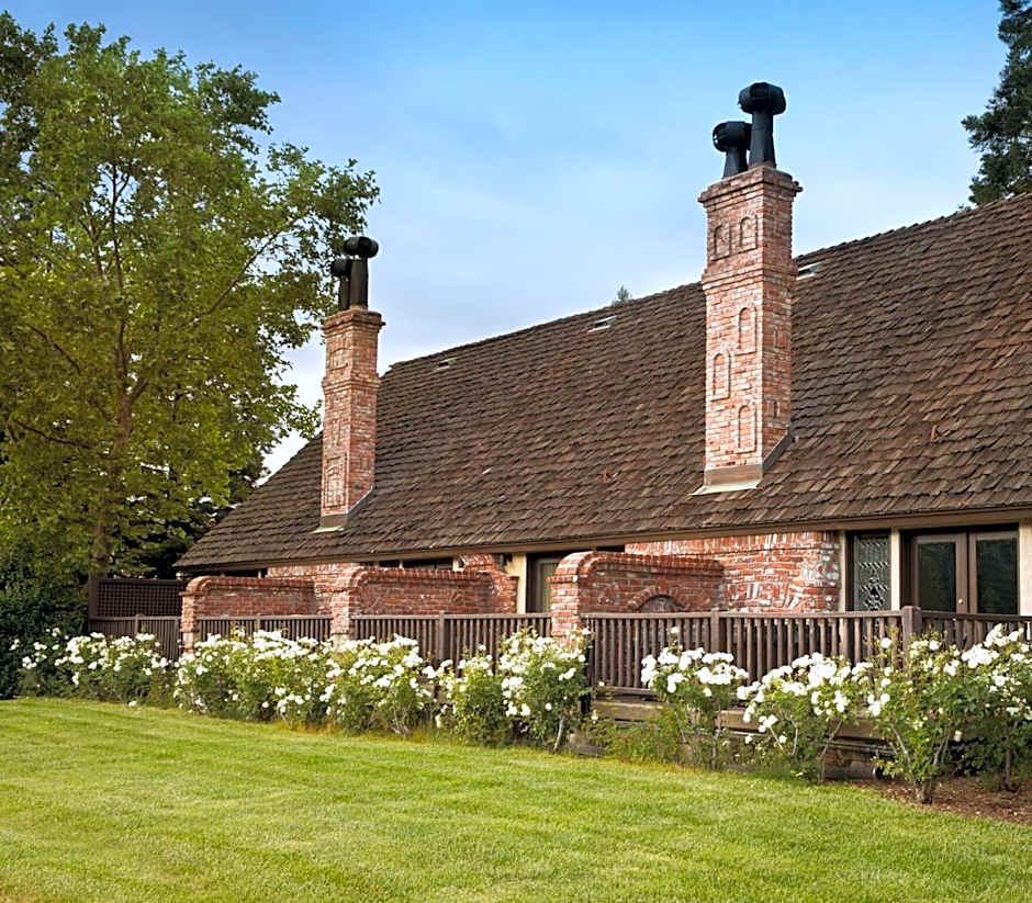 Harvest Inn
