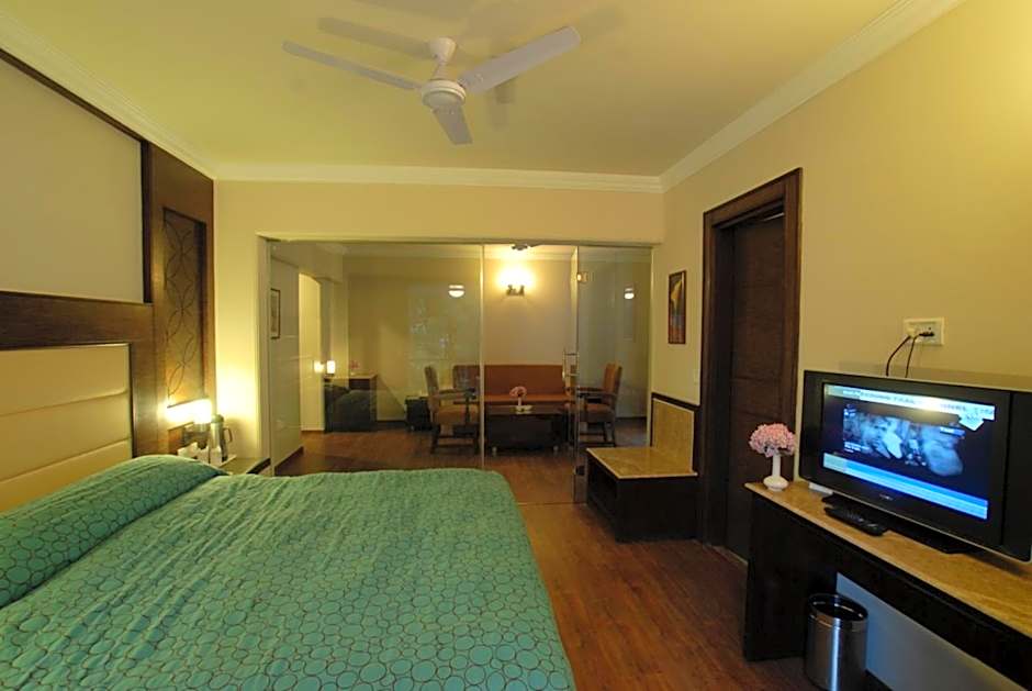 Photo 1 of 9 of 2 Bedroom Suite