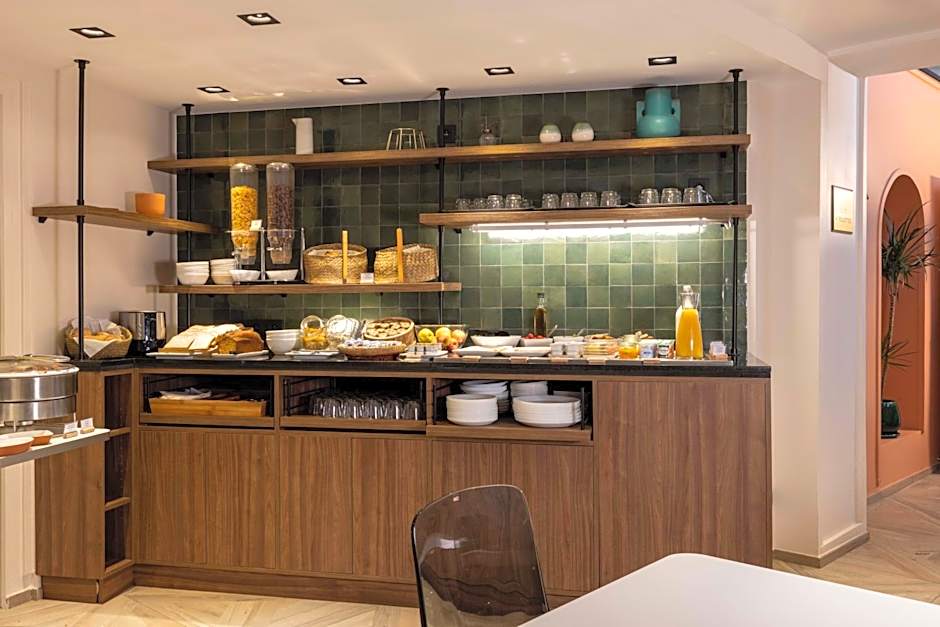 Hotel at Gare du Nord