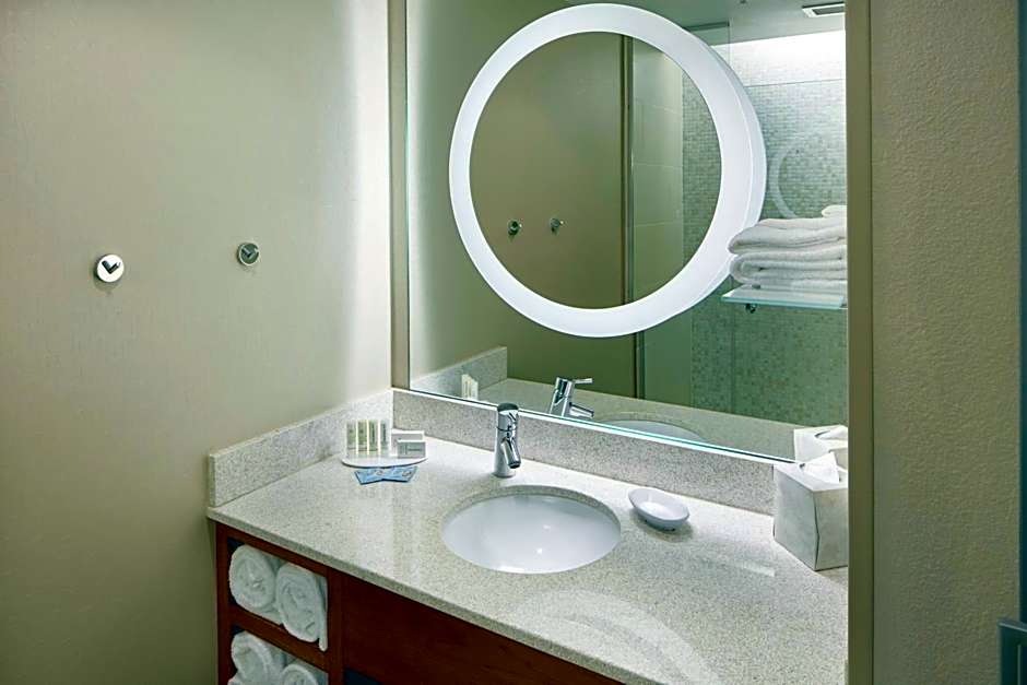 SpringHill Suites by Marriott Las Vegas Convention Center