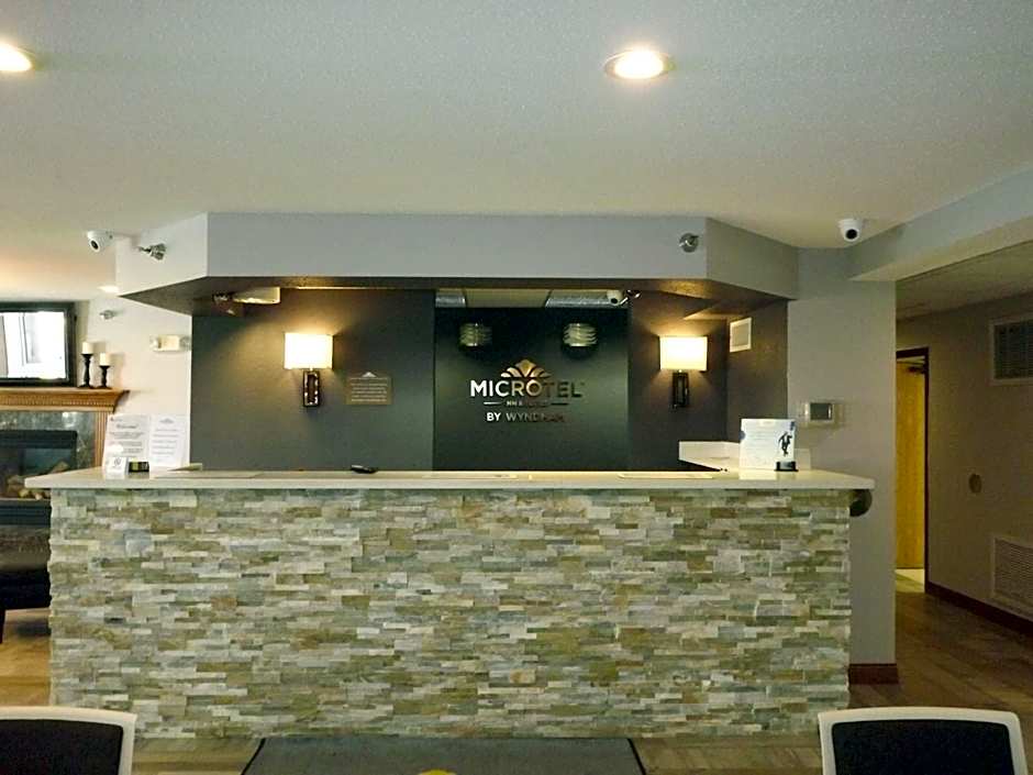 Microtel Inn & Suites By Wyndham Ames