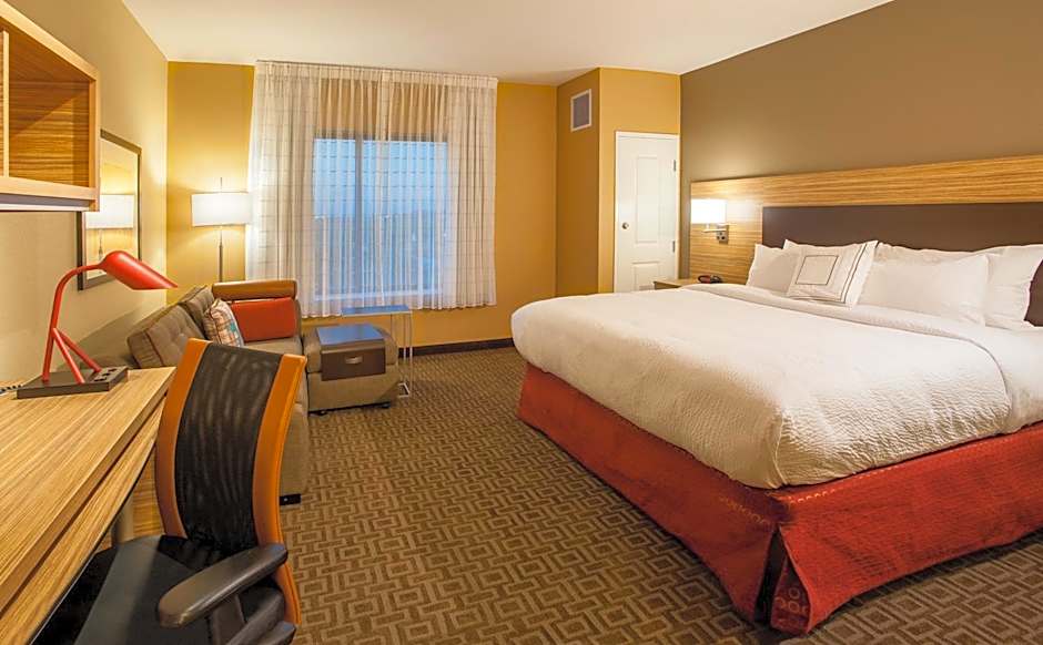 TownePlace Suites by Marriott Minneapolis near Mall of America