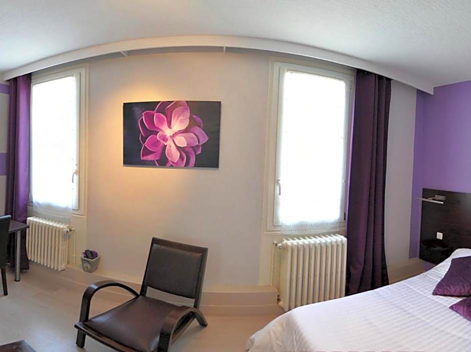 Logis Hôtel-Restaurant La Croix Couverte