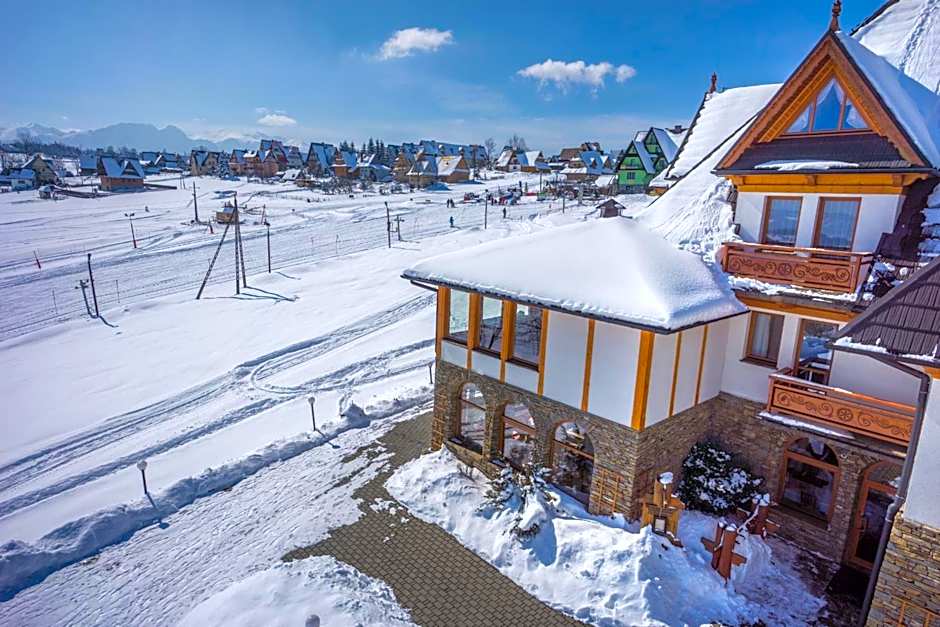 Hotel REDYK Ski&Relax - narty i widok na góry na wyciągnięcie ręki