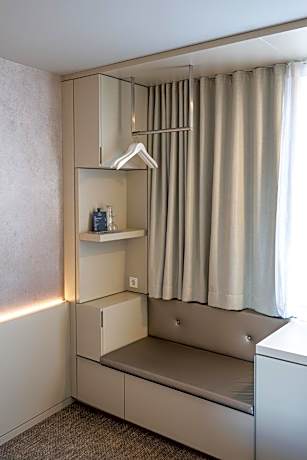 Business Single Room