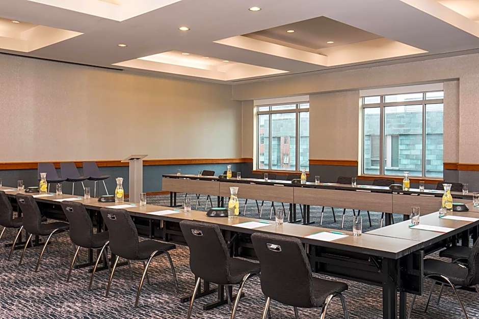 Le Meridien Boston Cambridge