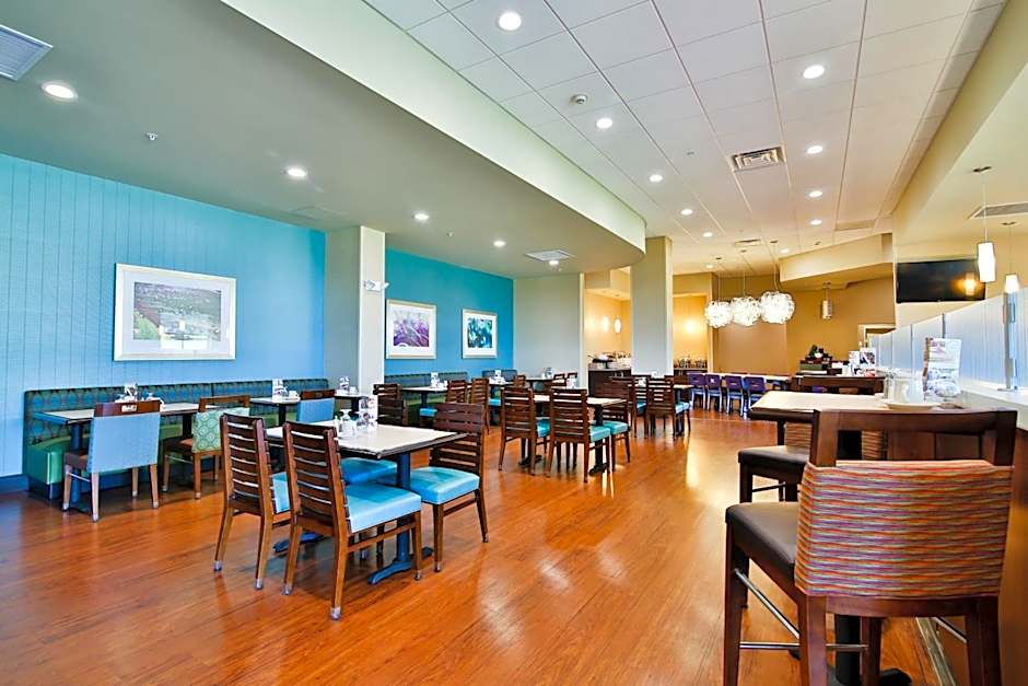 Holiday Inn Bismarck By IHG