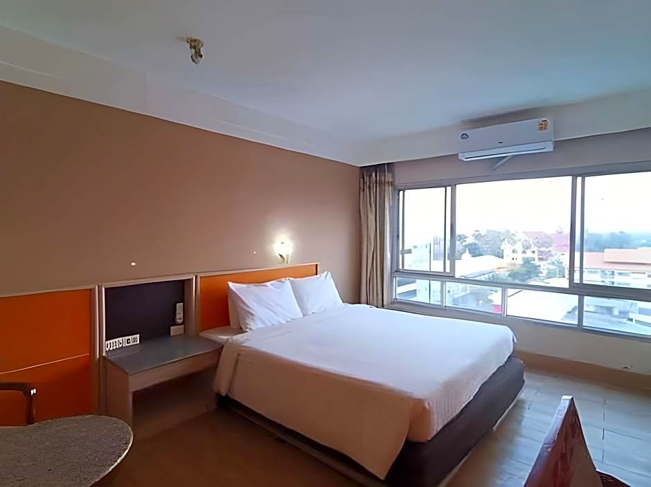 Tonkoon Hotel