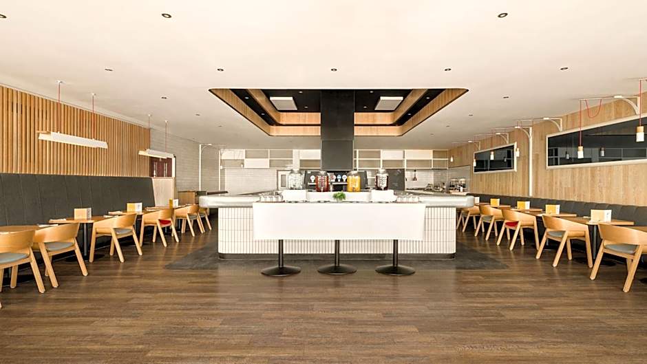 Holiday Inn Brighton Seafront By IHG