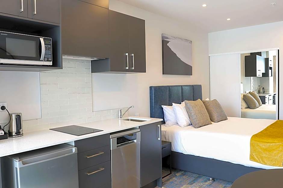 Ramada by Wyndham Wellington Taranaki Street