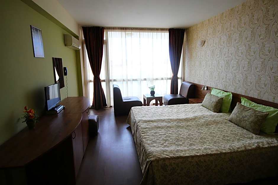 Семеен Хотел Идън