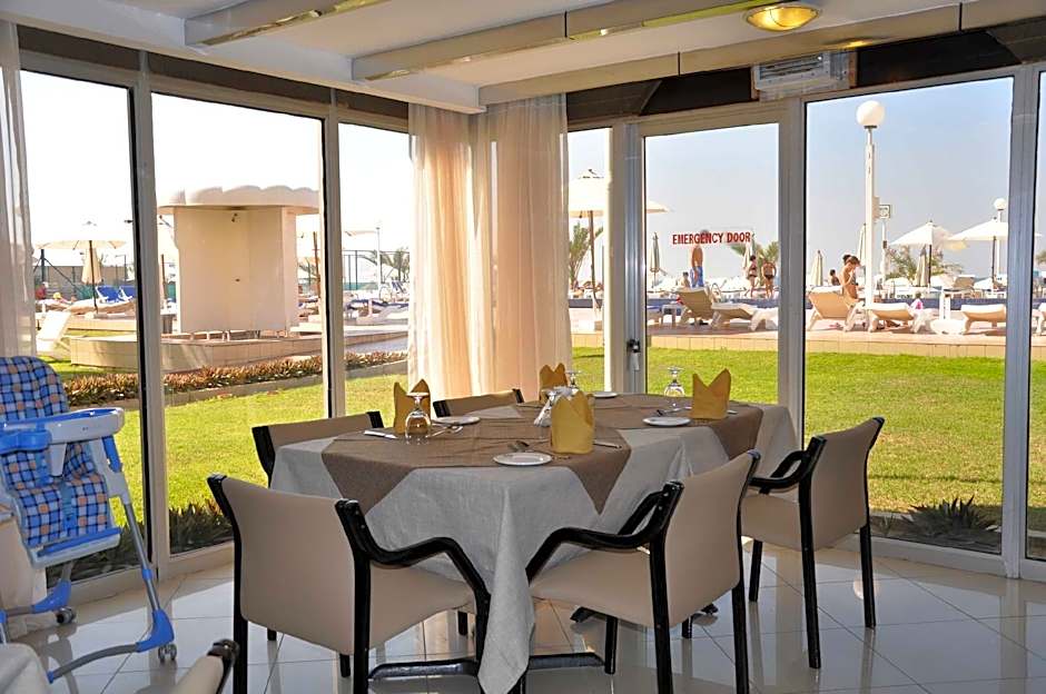 Sharjah Carlton Hotel