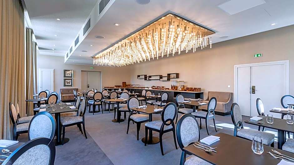 Domaine de Dolomieu, BW Premier Collection