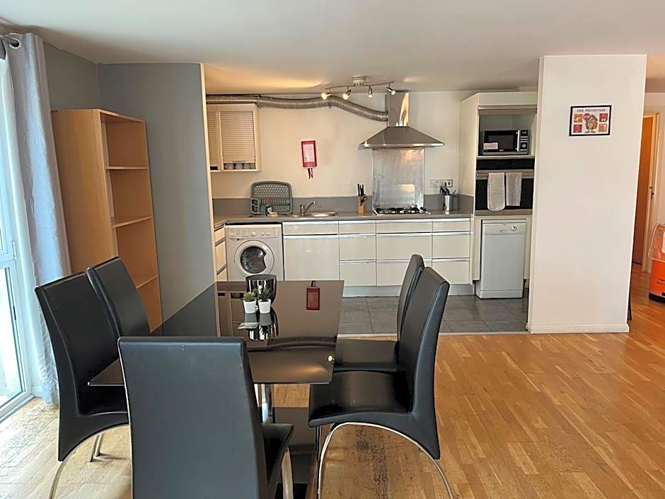 Access Apartments City