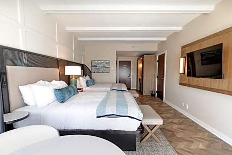 Standard Queen Room with Two Queen Beds