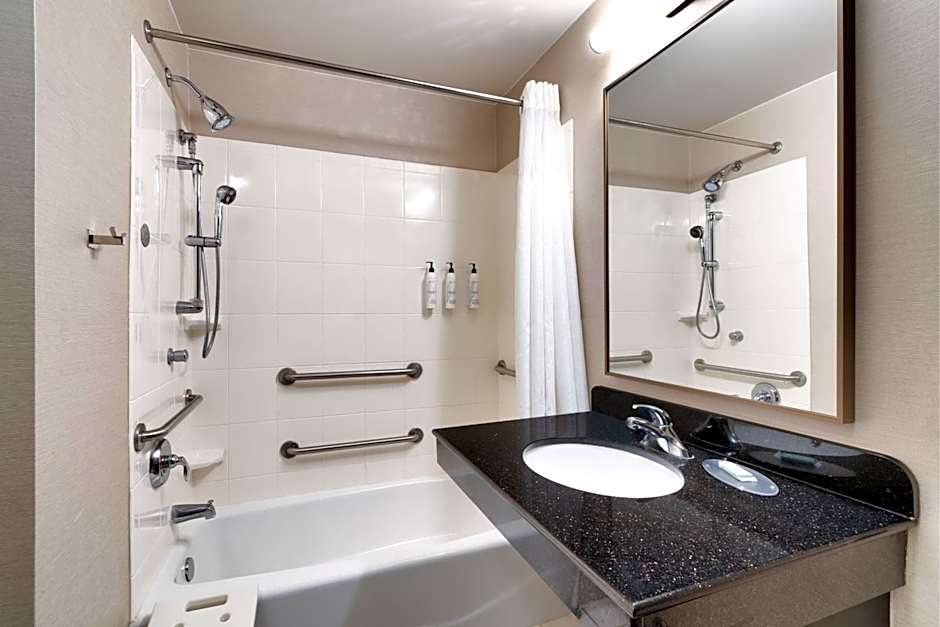 Fairfield Inn & Suites by Marriott Albany