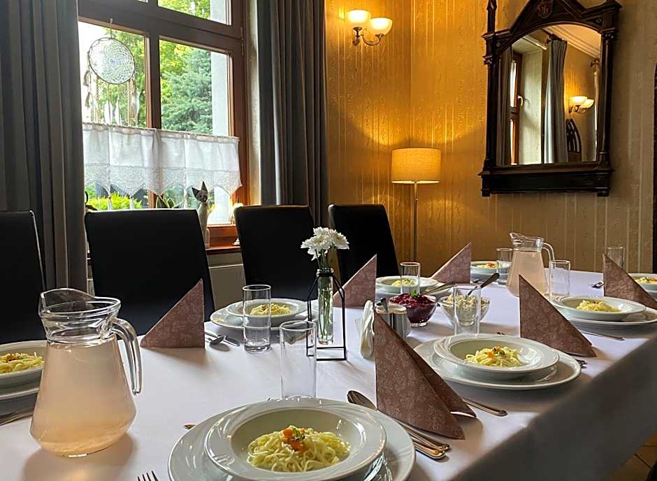 Hotel i Restauracja Castle