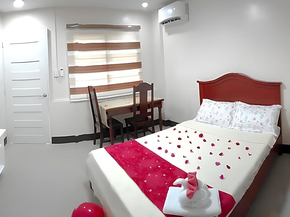 RedDoorz @ Capitol View MC Inn Nueva Vizacaya