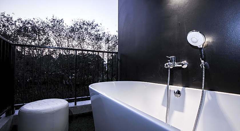 Blu Monkey Hub And Hotel Phuket