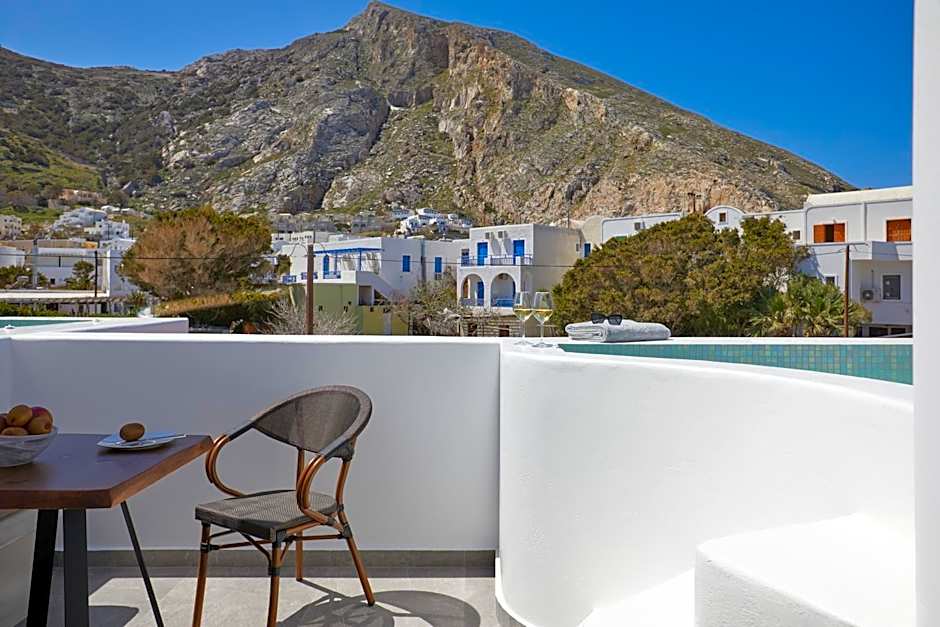 Mountain and Sea Suites