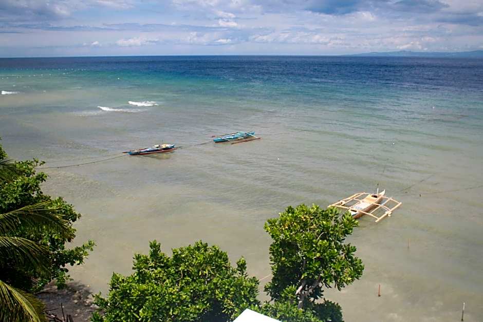 Babylon Oslob Coast Guesthouse