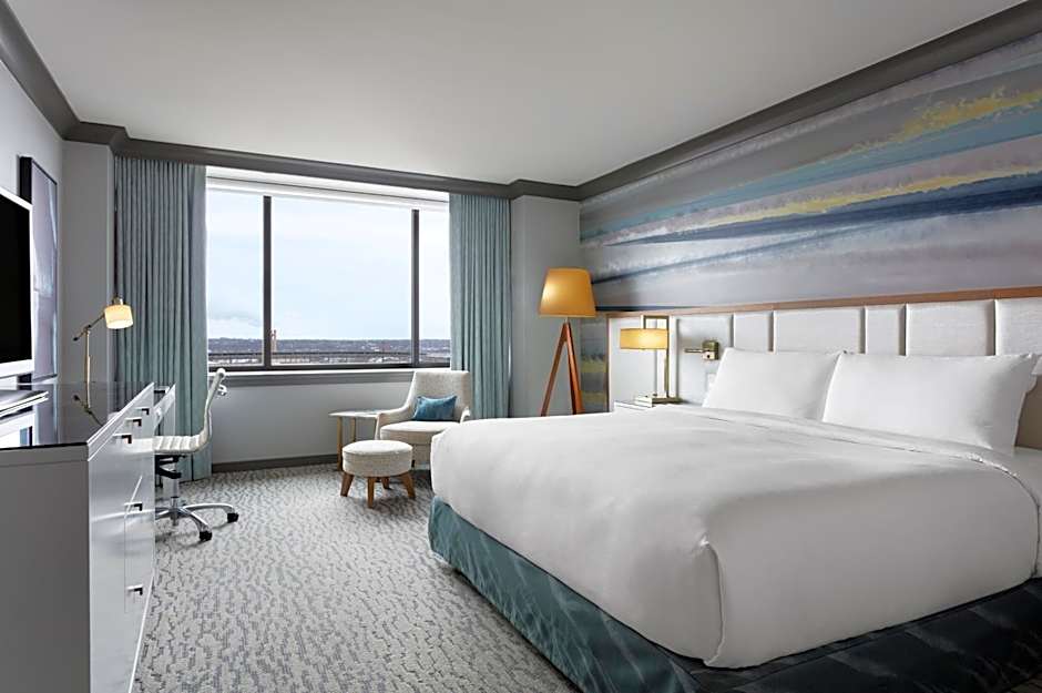 The Lofton Hotel Minneapolis, Tapestry Collection by Hilton