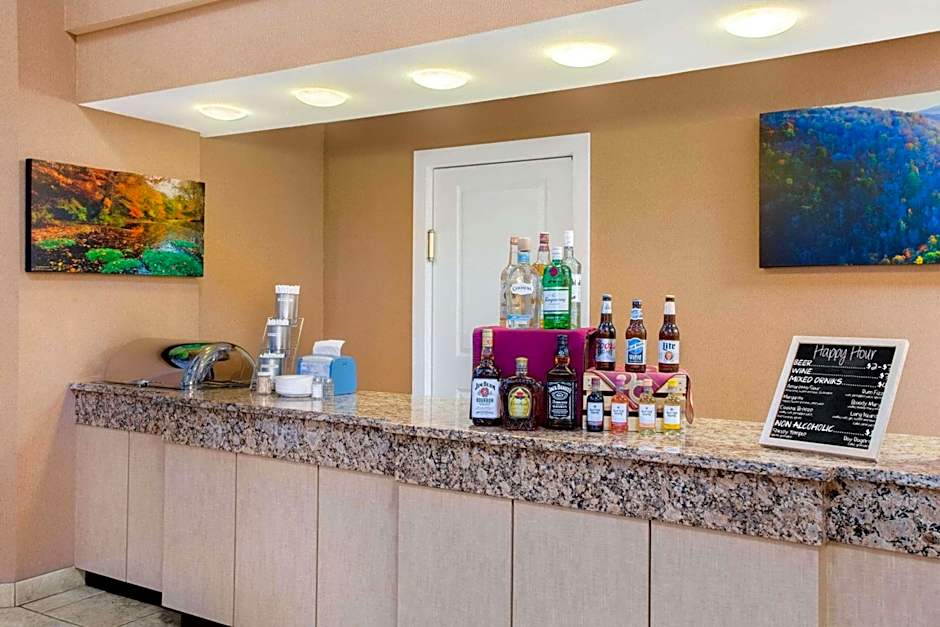 La Quinta Inn & Suites by Wyndham Springfield South