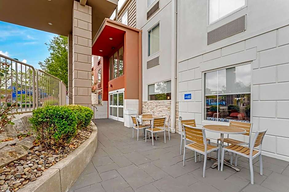 Holiday Inn Express Pittsburgh - Munhall By IHG