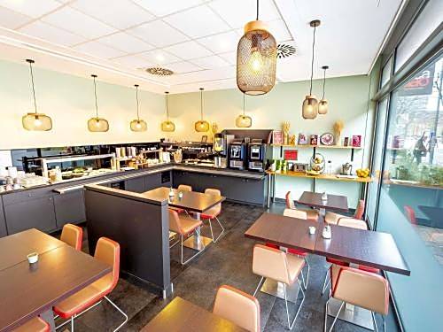 Ibis Esch Belval