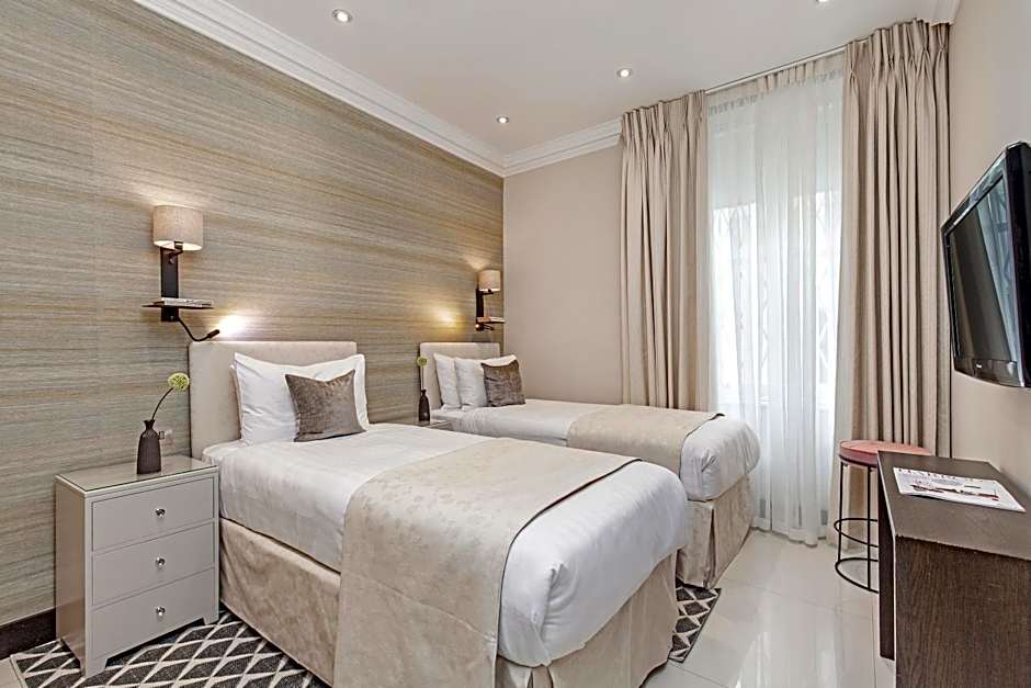 130 Queen's Gate Apartments