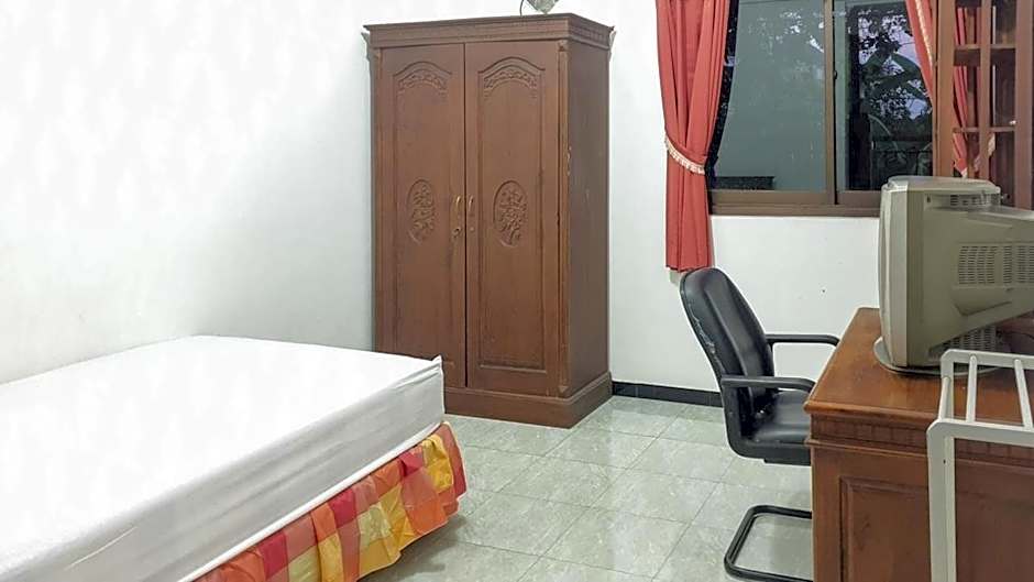 Castle Residence Syariah RedPartner