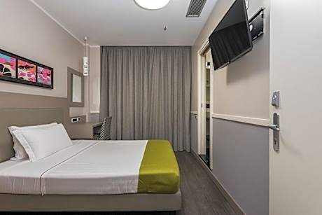 Comfort Single Room