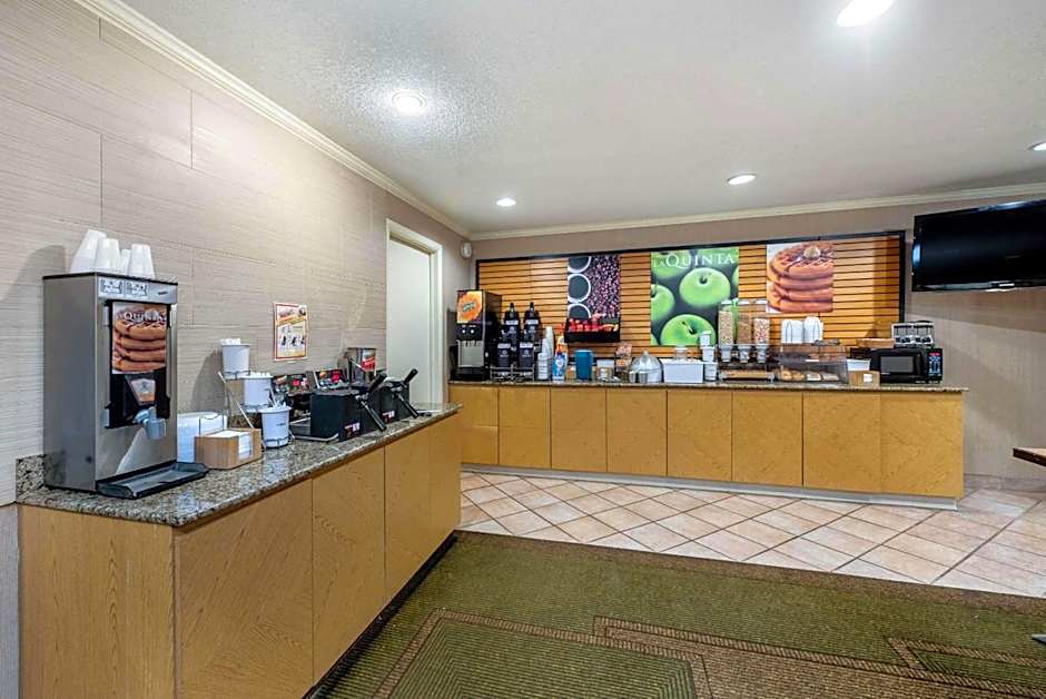La Quinta Inn & Suites by Wyndham Mansfield, Oh