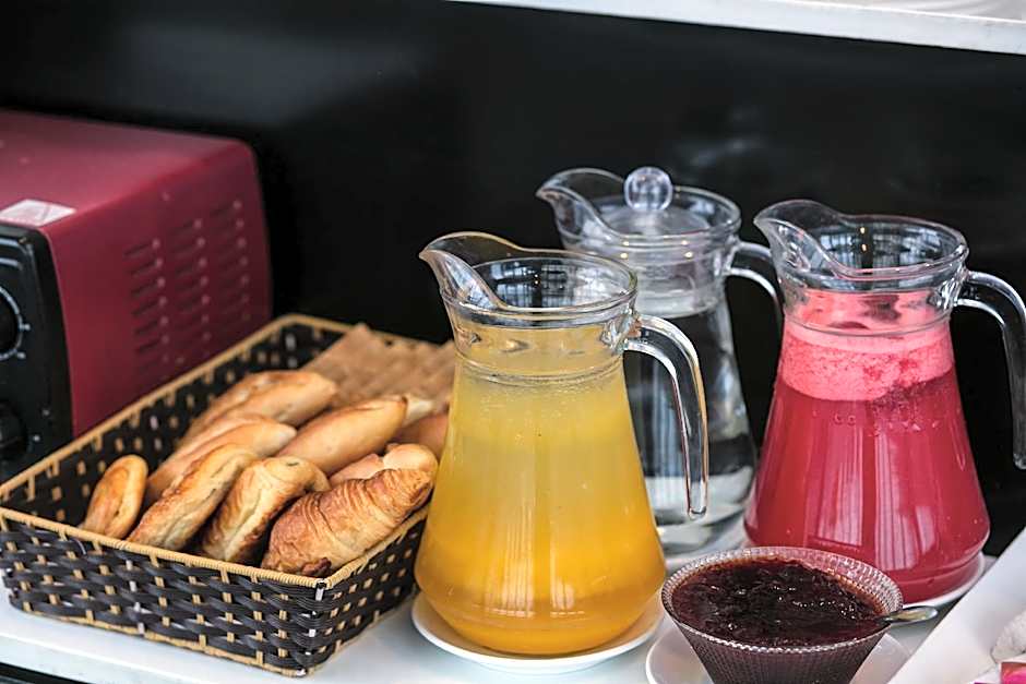 Serenity Diamond Hotel