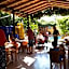 Caner Hotel