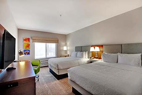 Room with Two Queen Beds - Non-Smoking