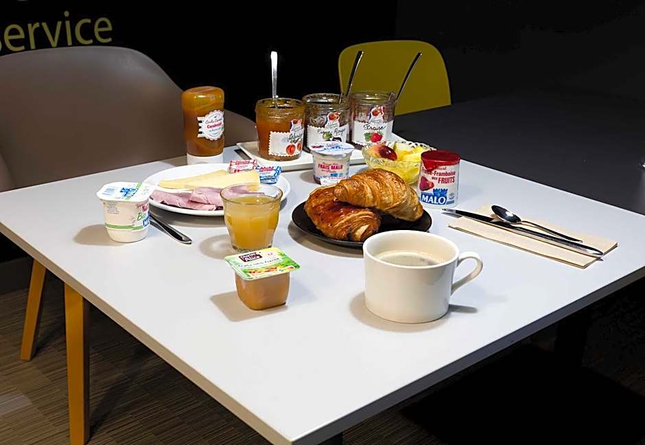 B&B HOTEL Reims Centre Erlon