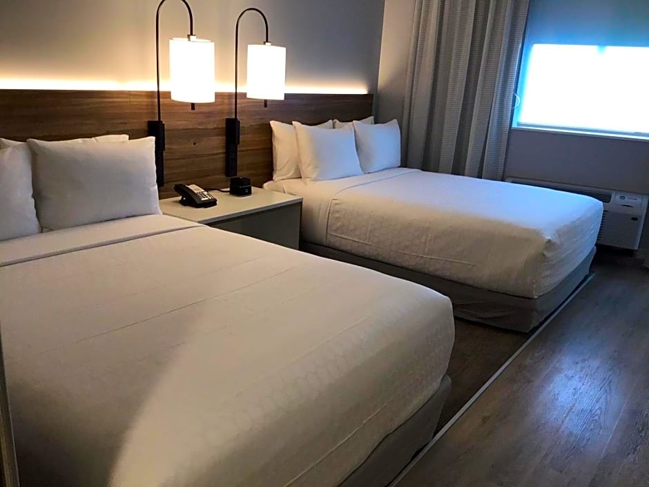 Wyndham Garden Miami International Airport