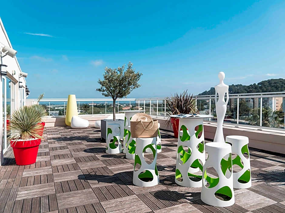 Ibis Styles Hyeres Rooftop & Spa