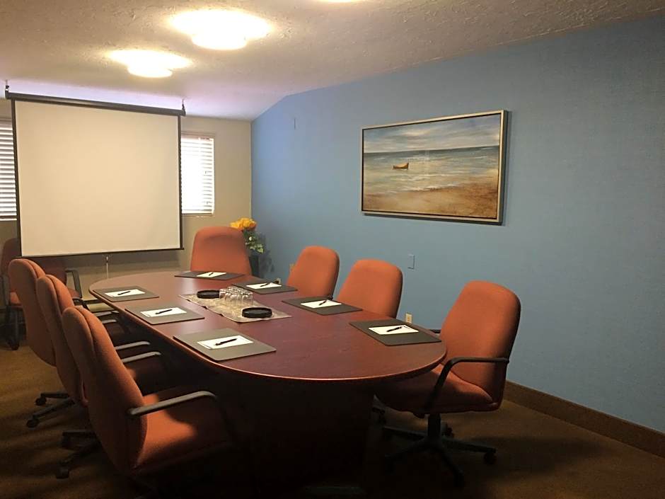 Coastal Inn Champlain