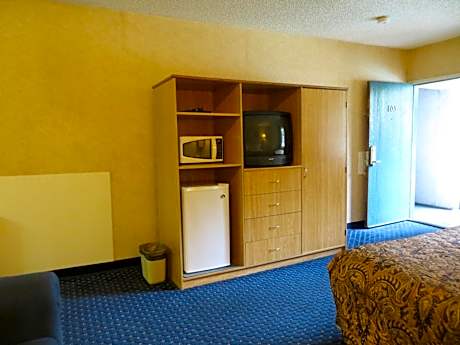 King Room - Non-Smoking