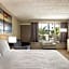 Days Inn by Wyndham Cocoa Beach Port Canaveral