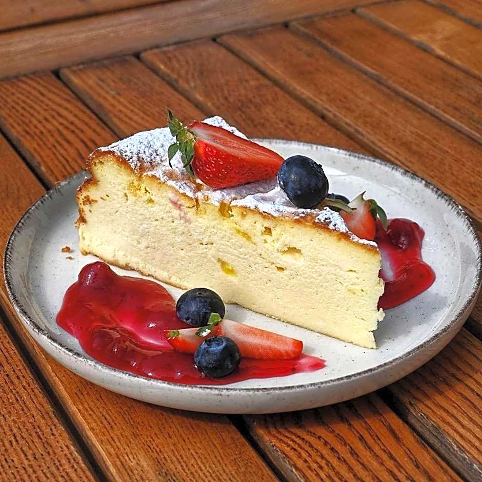 Relax place & restaurant