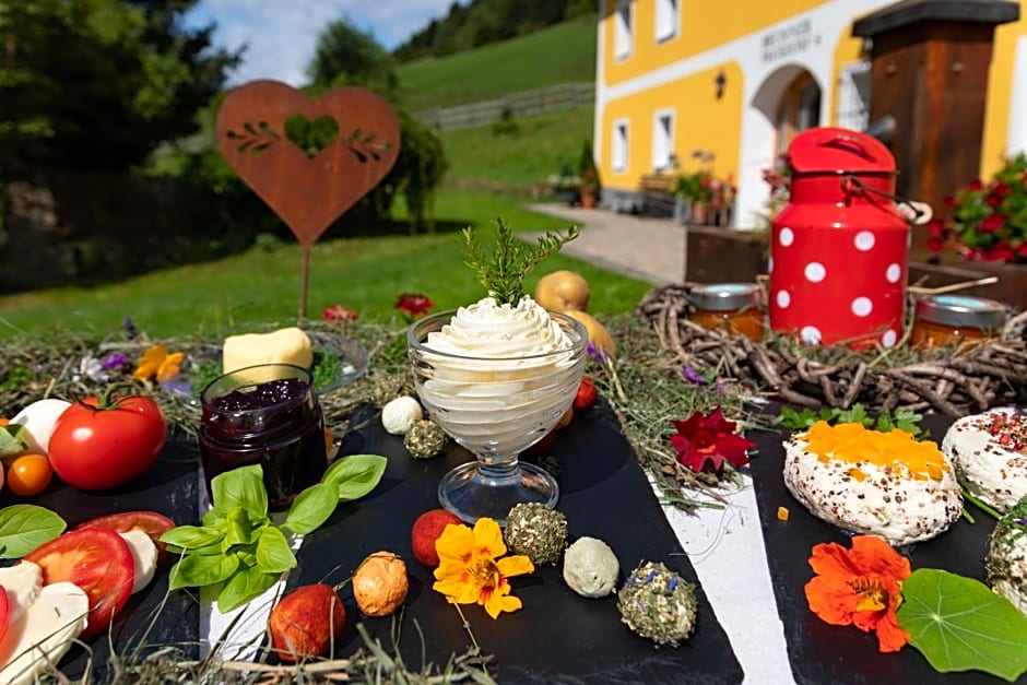 Brunner - Ferienwohnung im Hühnerhotel