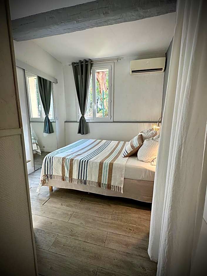 Hôtel Auberge Provençale