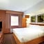 La Quinta Inn & Suites by Wyndham Austin Capitol